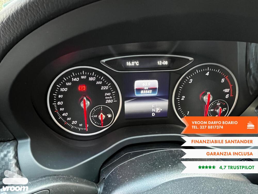 MERCEDES GLA (X156) GLA 200 d Automati...