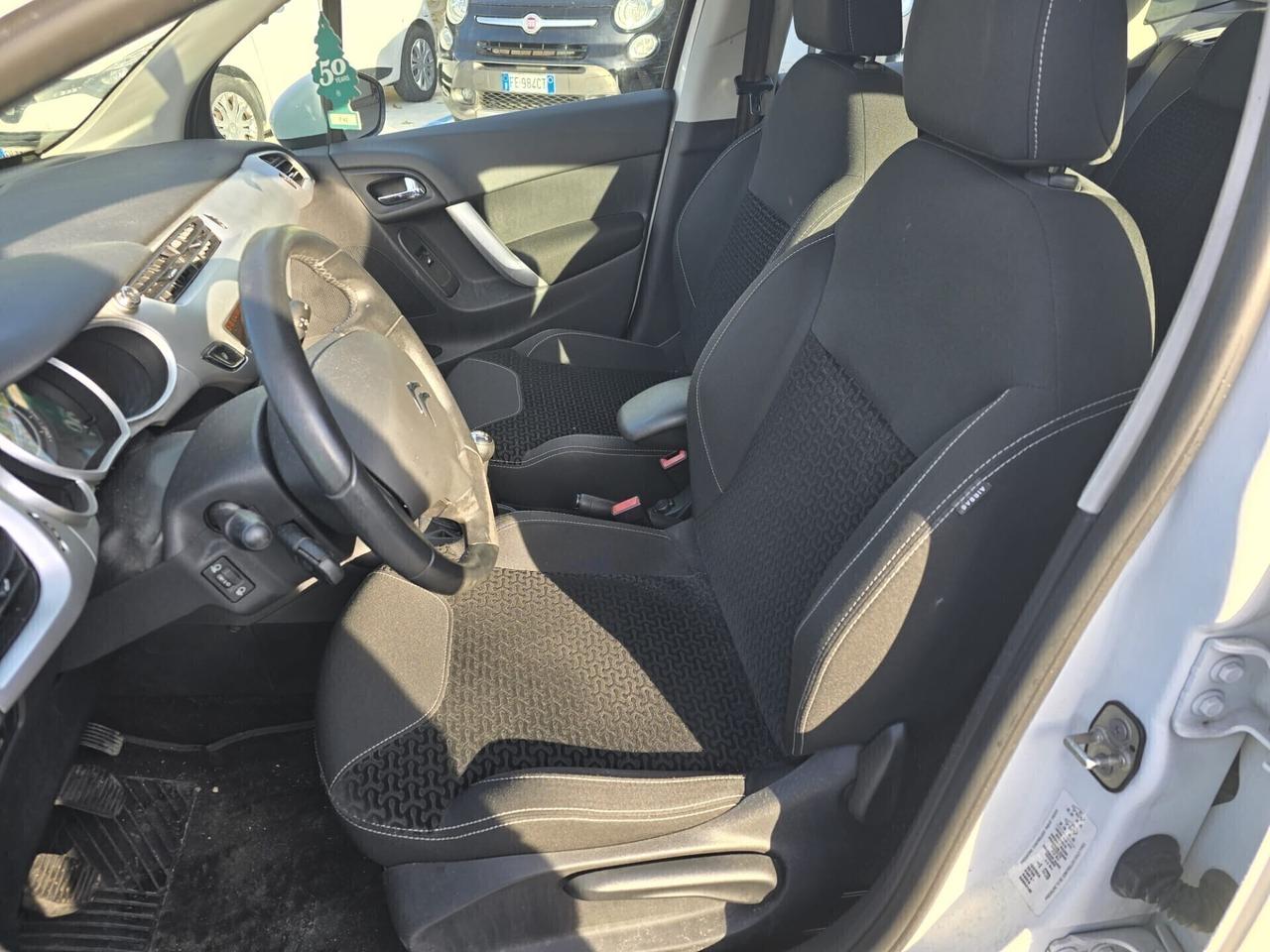 Citroen C3 1.4 Exclusive Style