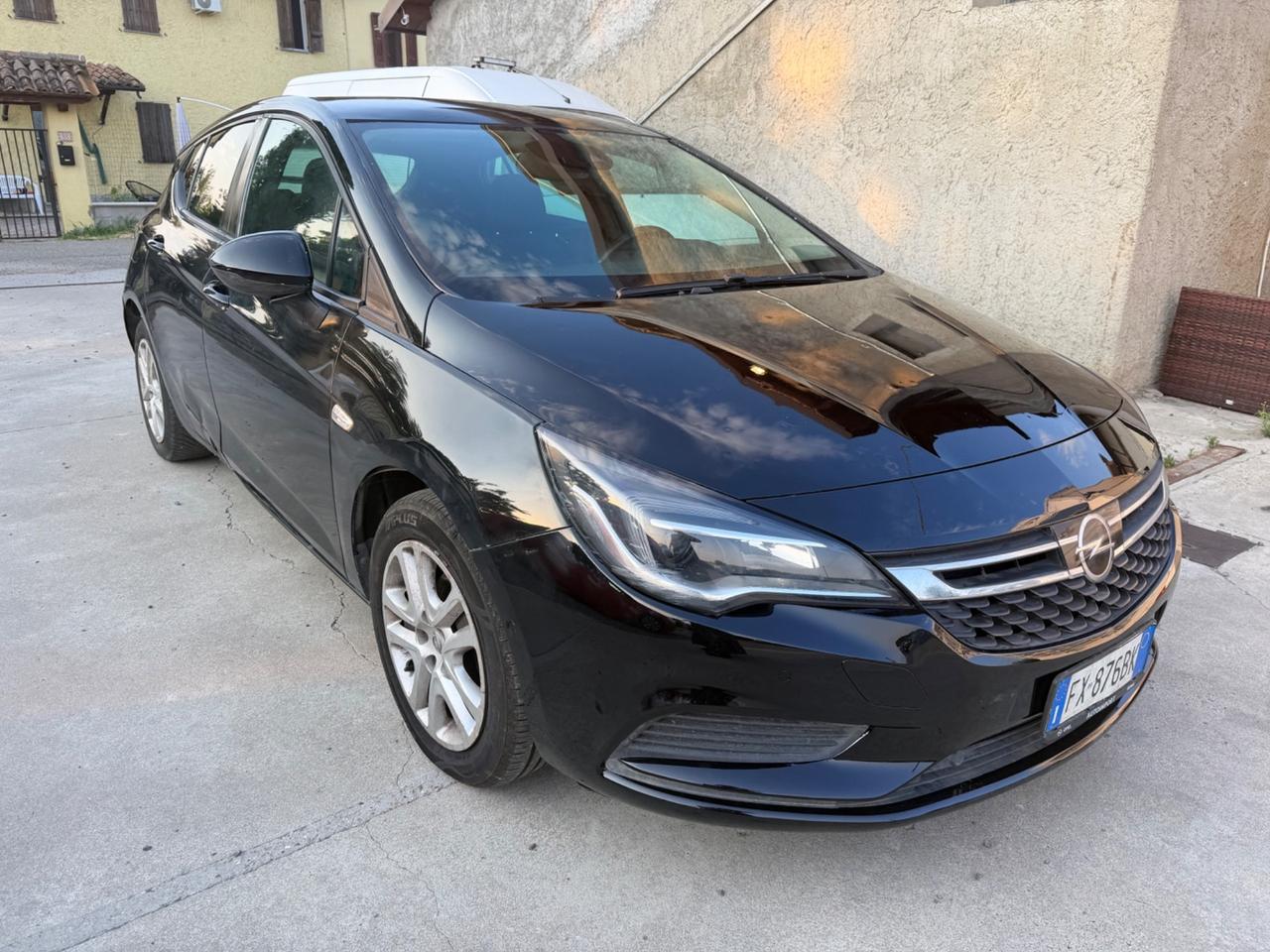 Opel Astra 1.4 Turbo 150CV Start&Stop aut. 5 porte Innovation