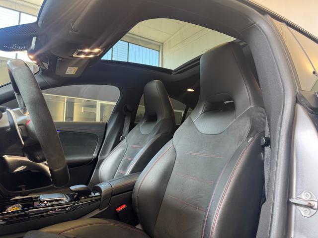 MERCEDES-BENZ CLA 35 AMG 4MATIC / TETTO PANORAMICO / AMBIENT LIGHTING