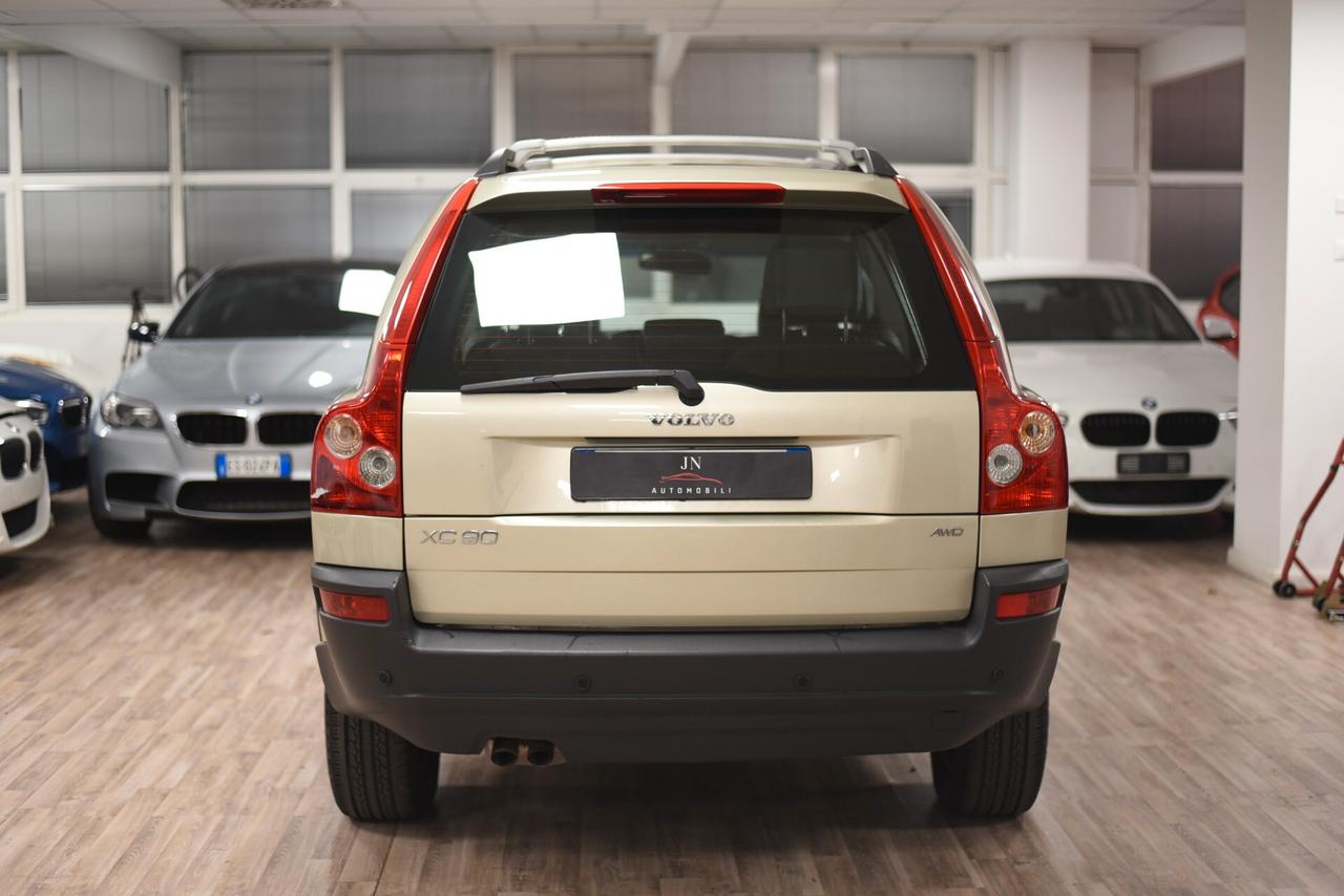 Volvo XC 90 XC90 2.4 D5 185 CV aut. AWD Executive