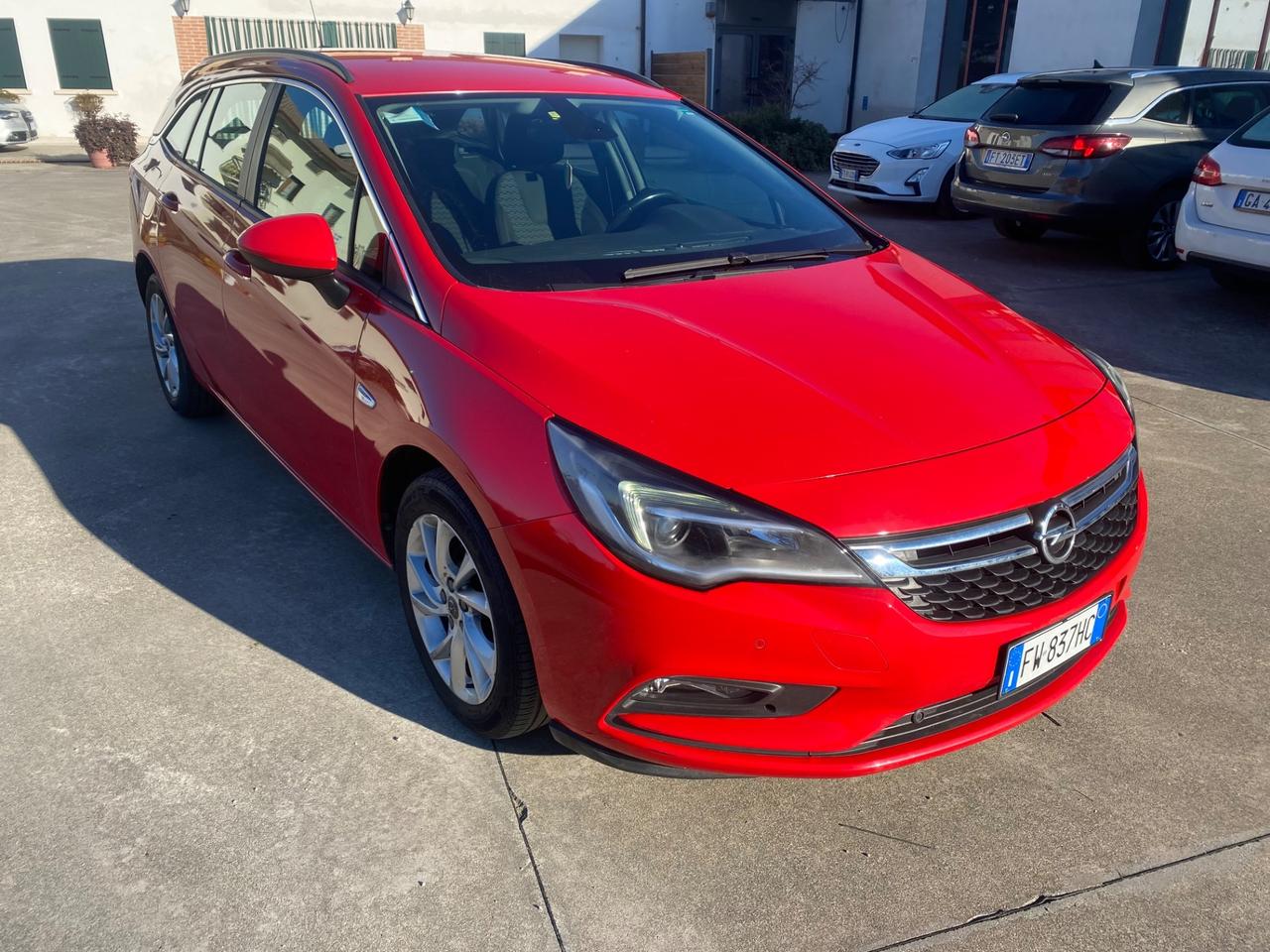 Opel Astra 1.6 CDTi 136CV Start&Stop Sports Tourer Business