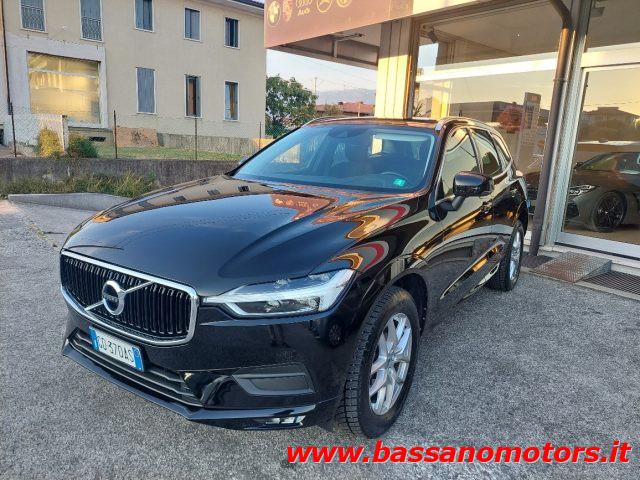 VOLVO XC60 B4 (d) AWD Geartronic Momentum Pro