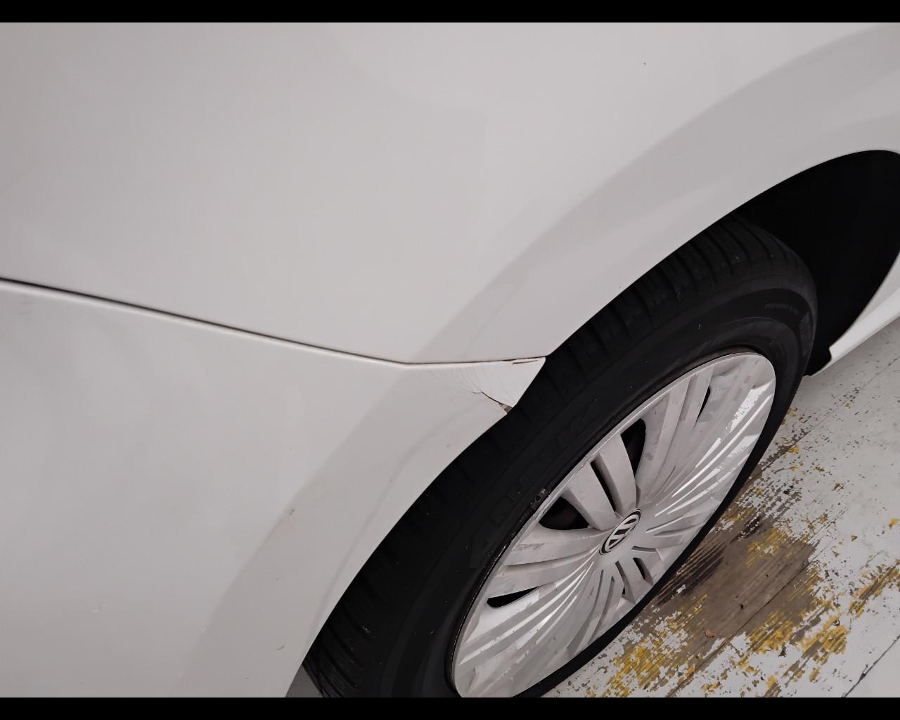 VOLKSWAGEN Polo V 2014 - Polo 5p 1.0 mpi Comfortline 75cv