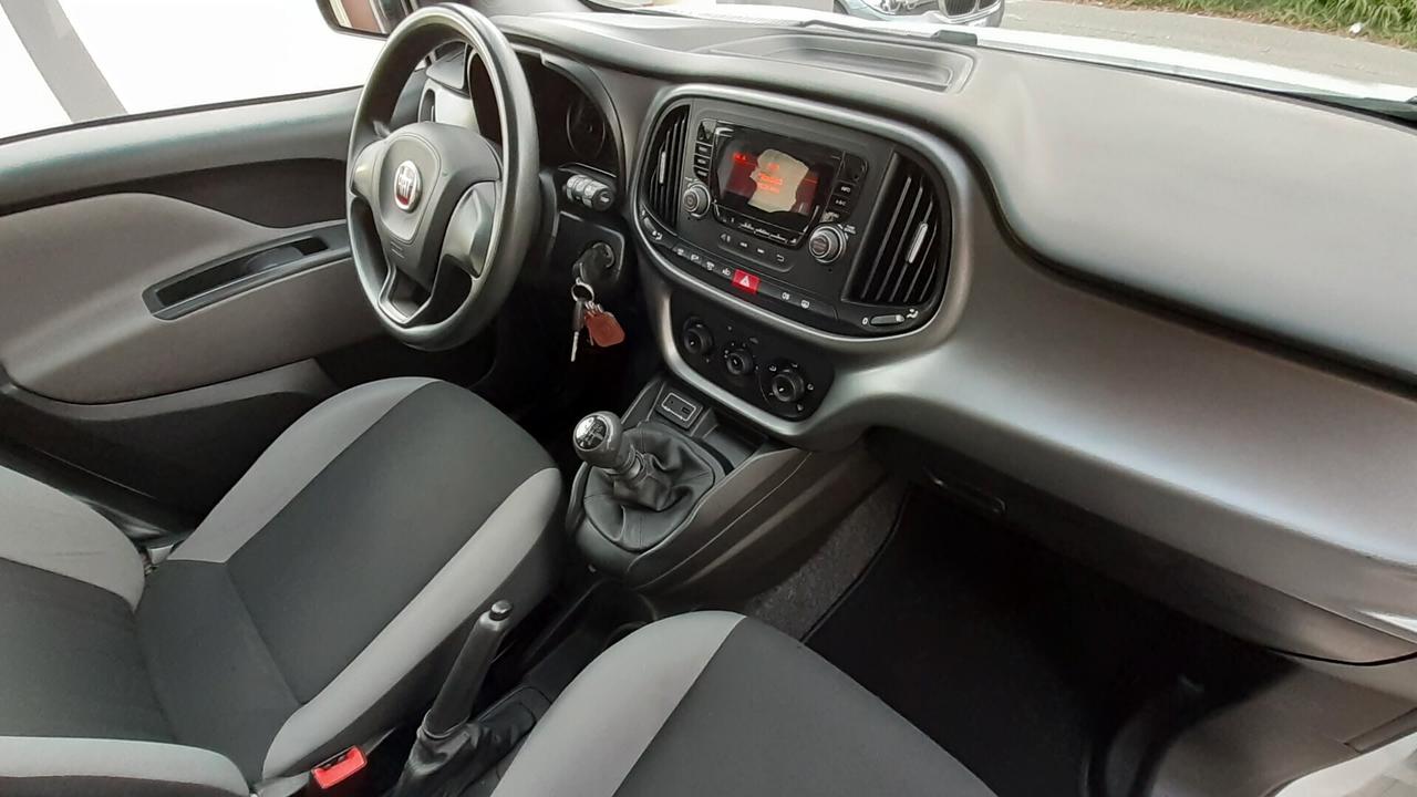 Doblo tetto alto trasporto disabili 1.6 MJT €6