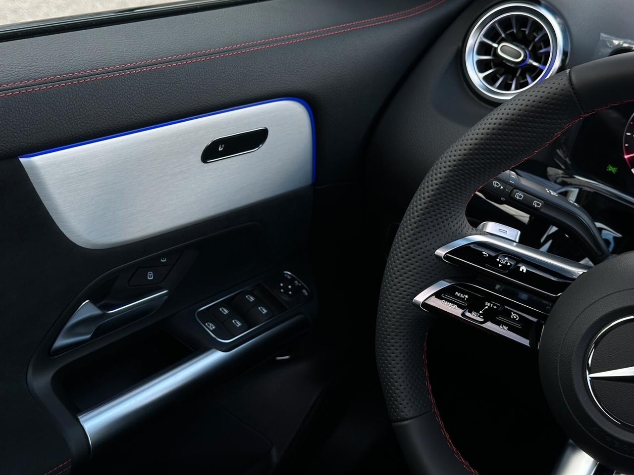 Mercedes-benz GLA 200d AMG Line Premium Plus