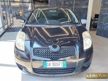 TOYOTA Yaris 1.3 3 porte