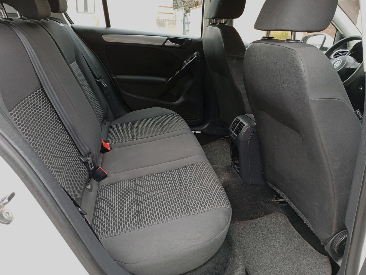 Volkswagen Golf 1.2BENZINA 2011 NEOP TRATTABILE