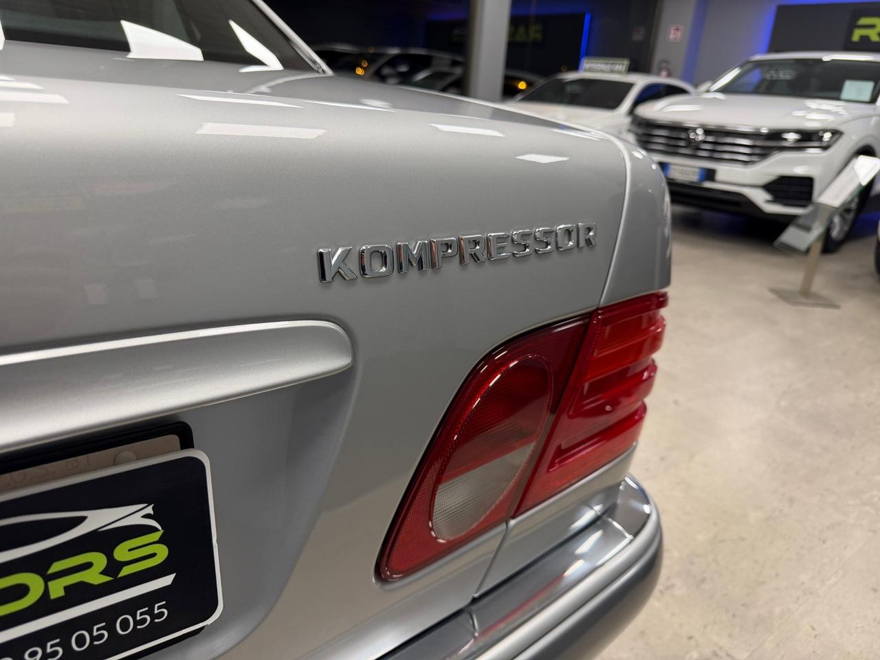 Mercedes-benz E 200 cat Elegance