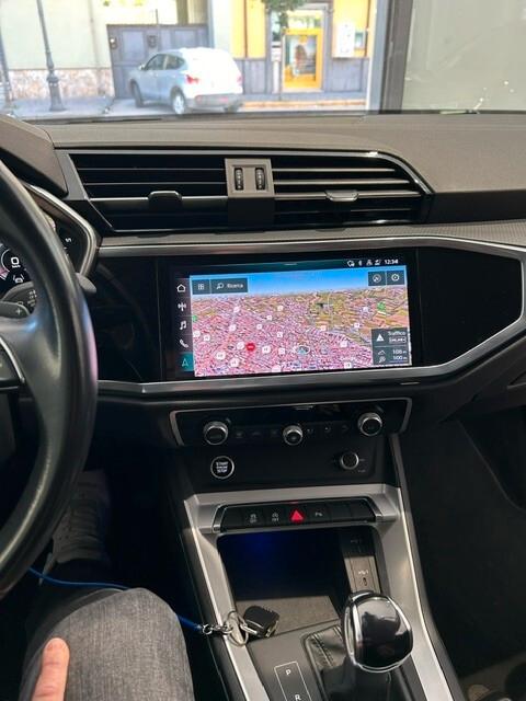 Audi Q3 35 2.0 tdi Advance Business S-tronic