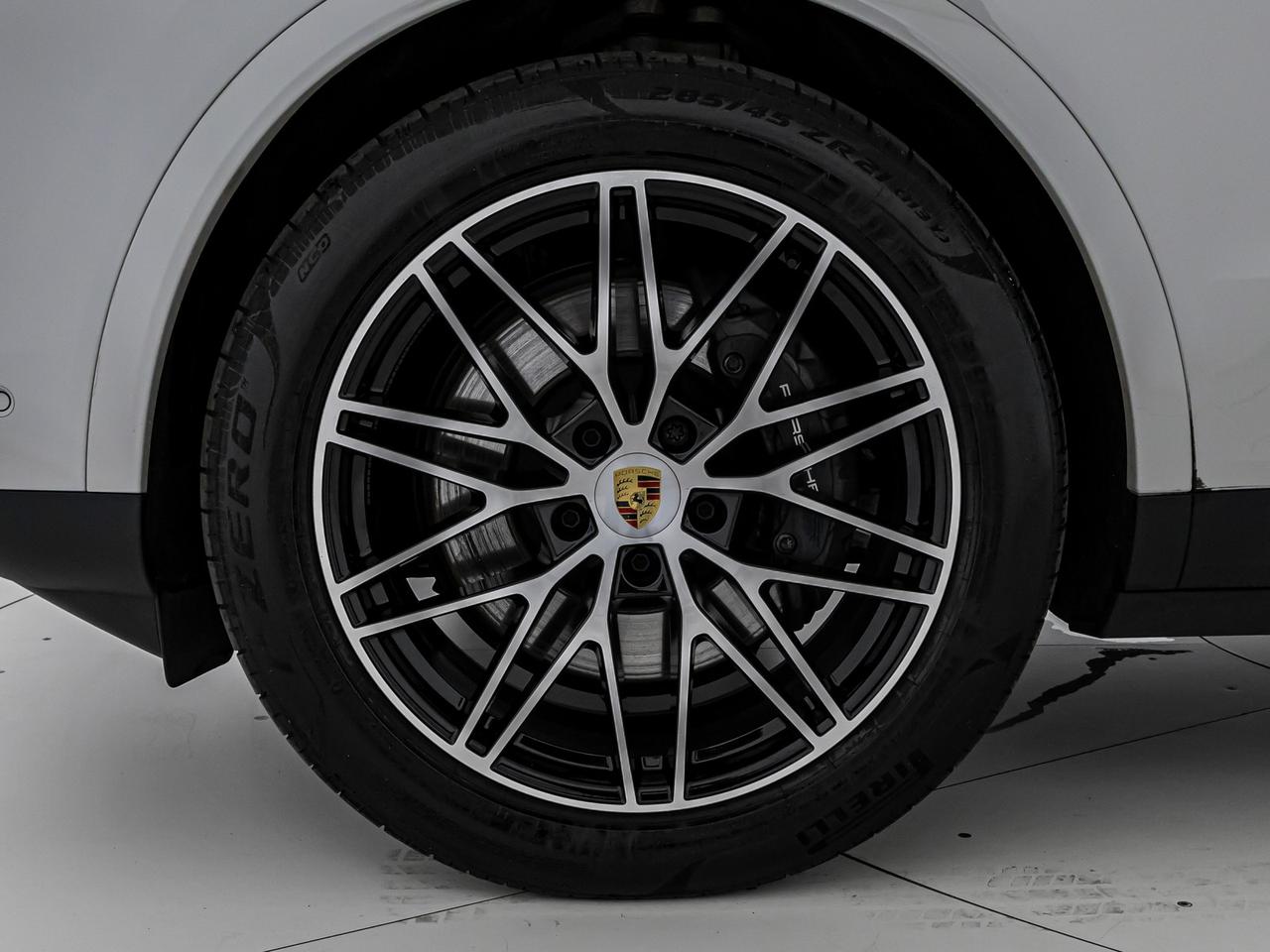 Porsche Cayenne 3.0 e-hybrid tiptronic
