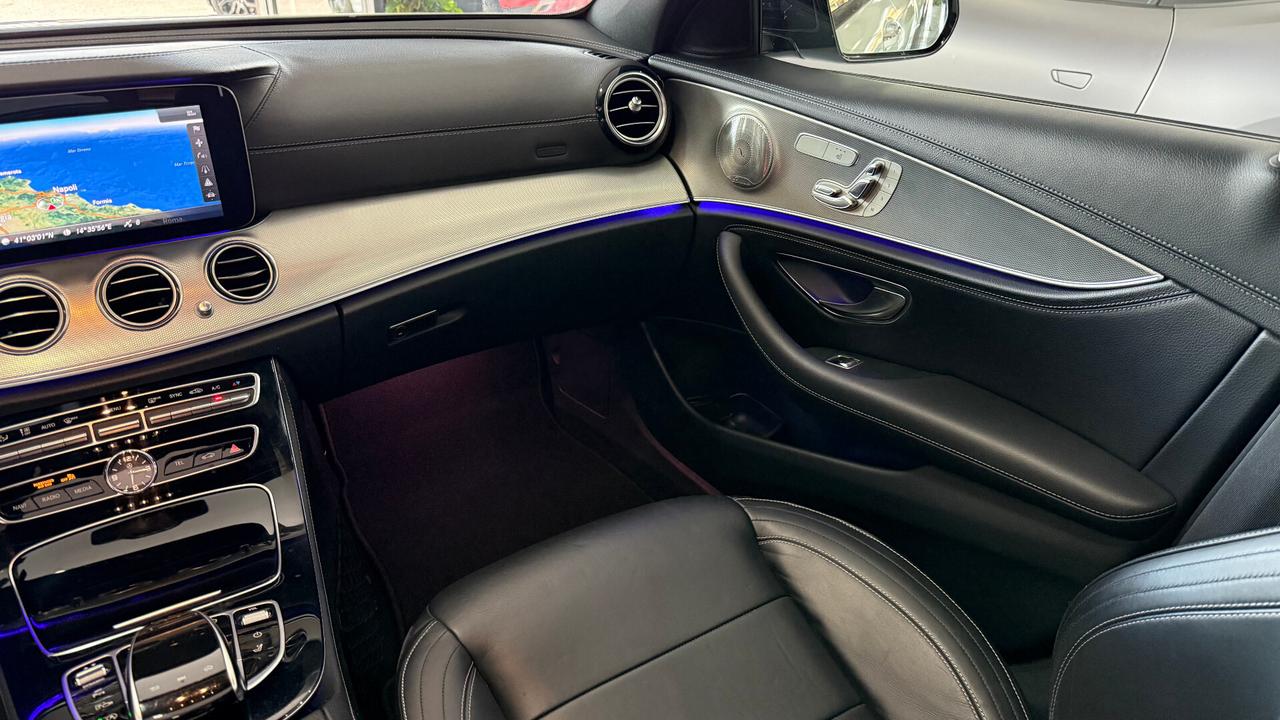 MERCEDES E 220 D PREMIUM PLUS STATION WAGON TETTO