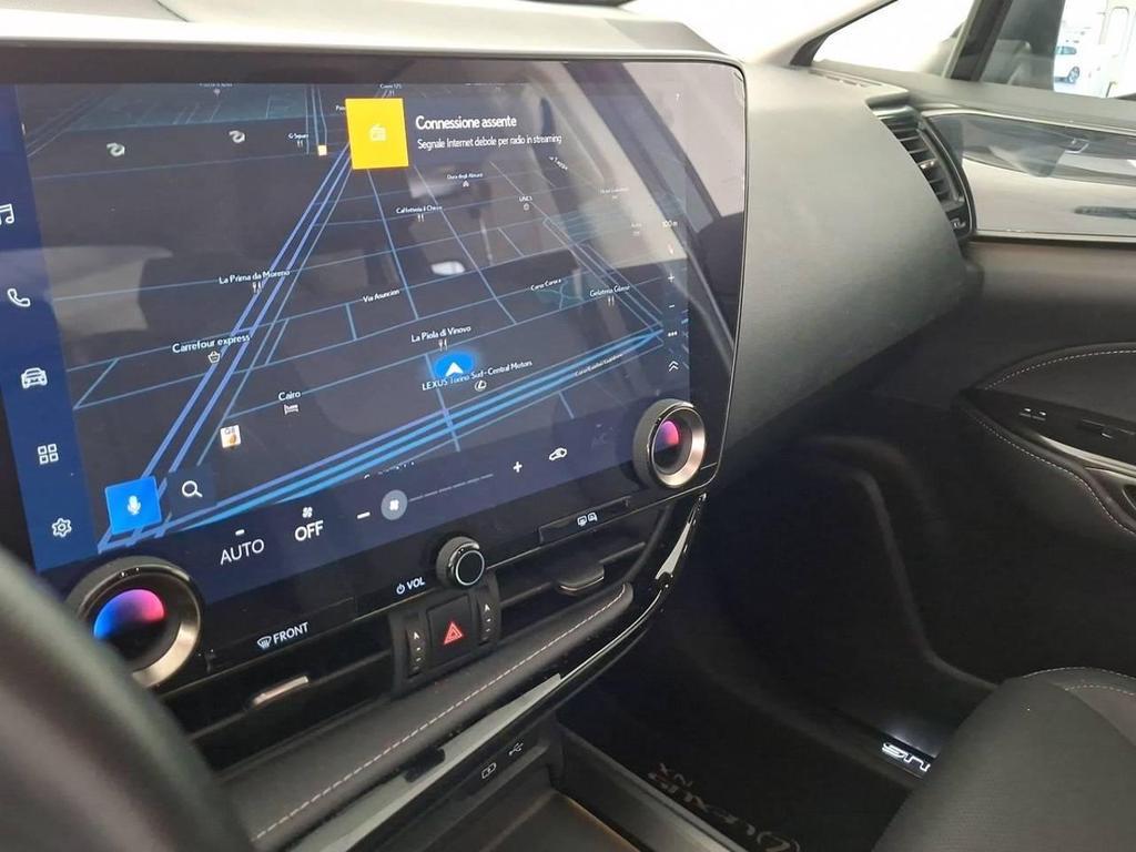 Lexus NX 2.5 Hybrid Premium 4WD e-CVT