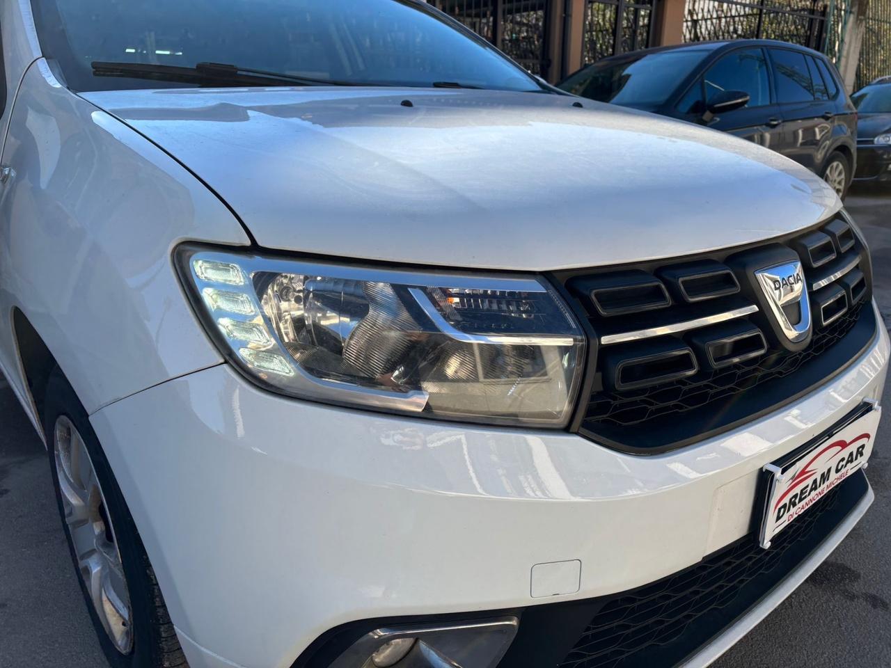 Dacia Sandero 1.0 SCe 12V 75CV Lauréate