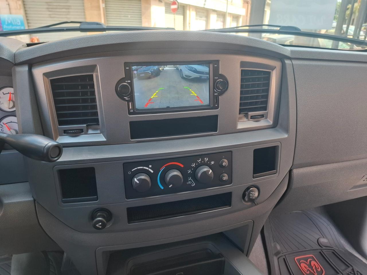 Dodge RAM 1500 5.7 V8 GPL
