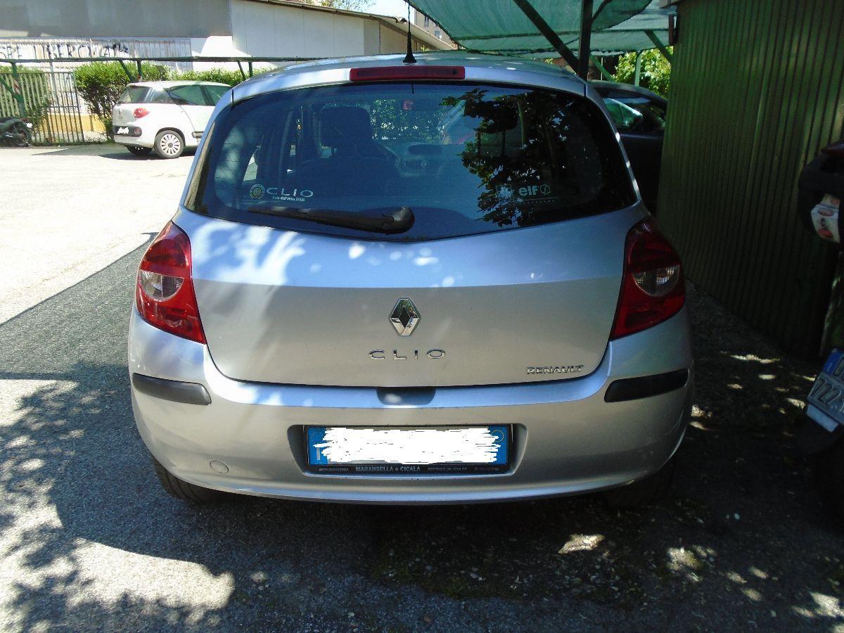 Clio '06 120.000 KM OK NEOP. UNICO P.