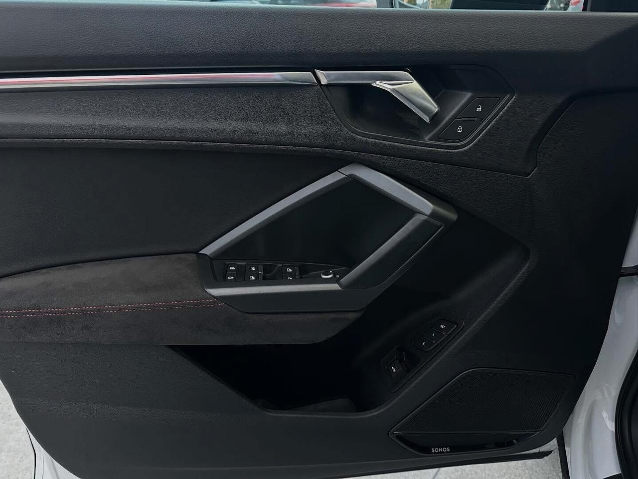 Audi Q3 RS SPB quattro S tronic