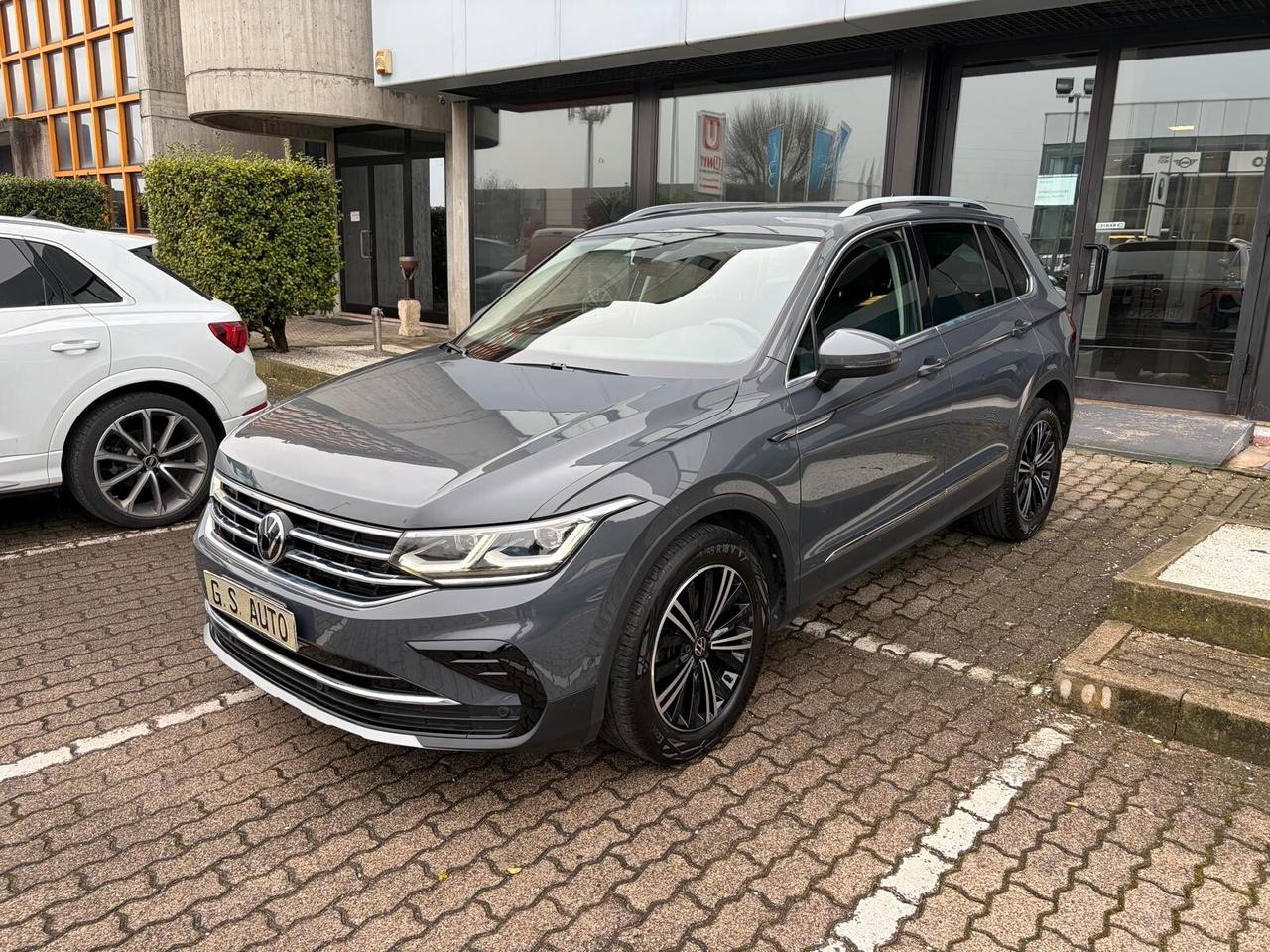 Volkswagen Tiguan 2.0 tdi 150cv dsg GRANDINATA
