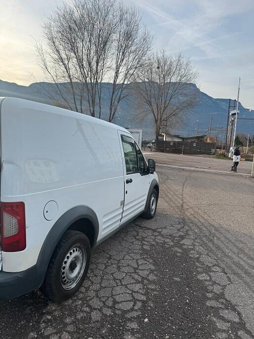 Ford transit courier 88CV 1.8 DTCI