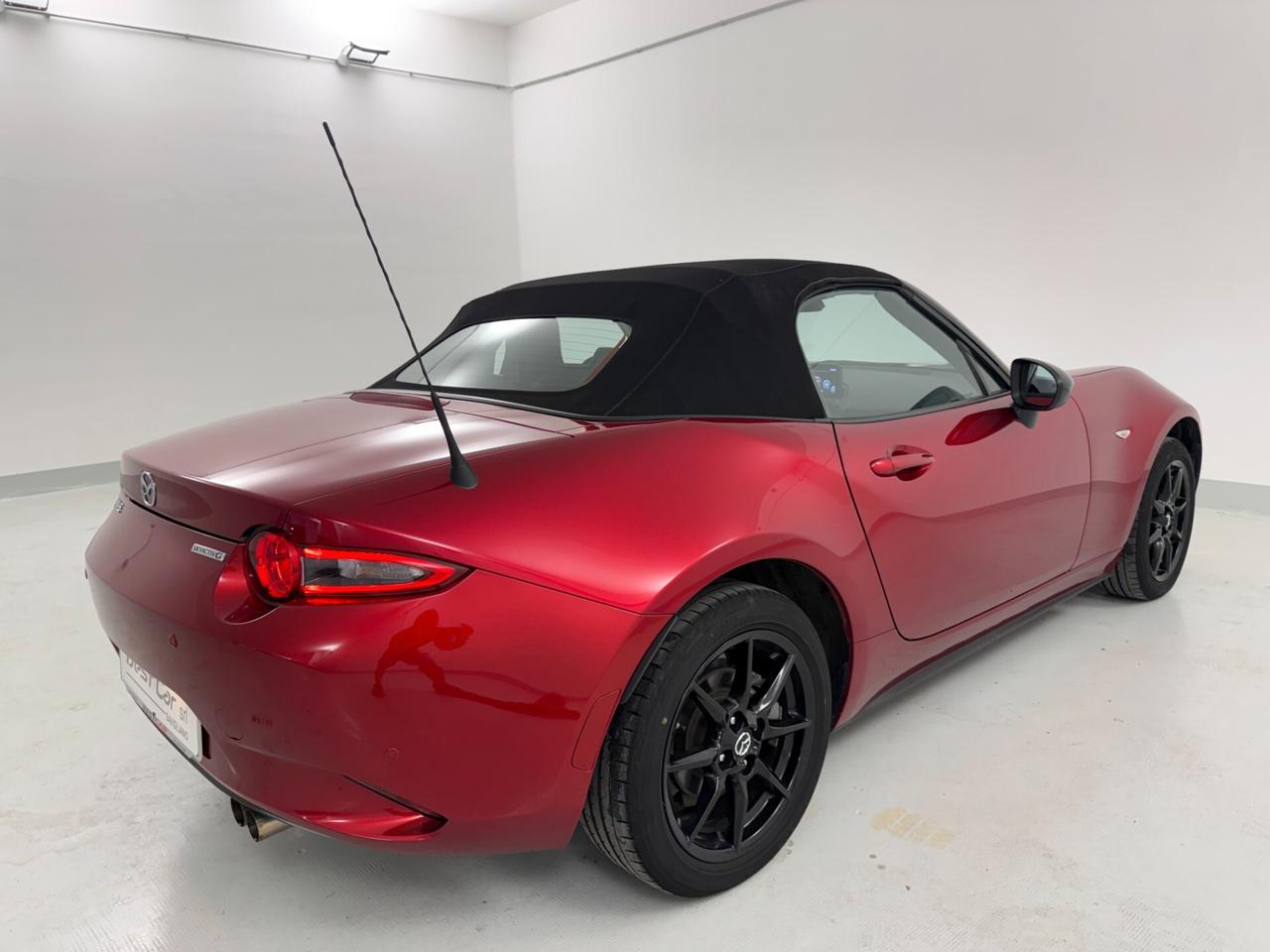 Mazda MX-5 1.5L Skyactiv-G AVANTAGE -CABRIO