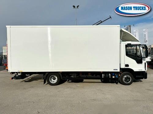 IVECO EUROCARGO 75-210 P, furgonato con sponda, 2021, km 57.000