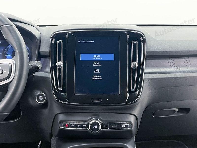 Volvo XC40 T4 RECHARGE PLUG IN PLUS DARK AUT