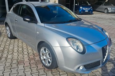 Alfa Romeo MiTo 1.6 JTDm 16V Distinctive Sport Pack