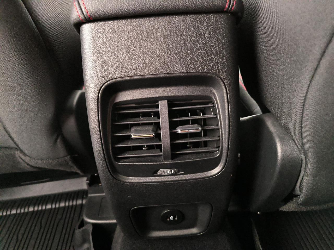 Ford Kuga 1.5 ecoboost st-line 2wd 150cv