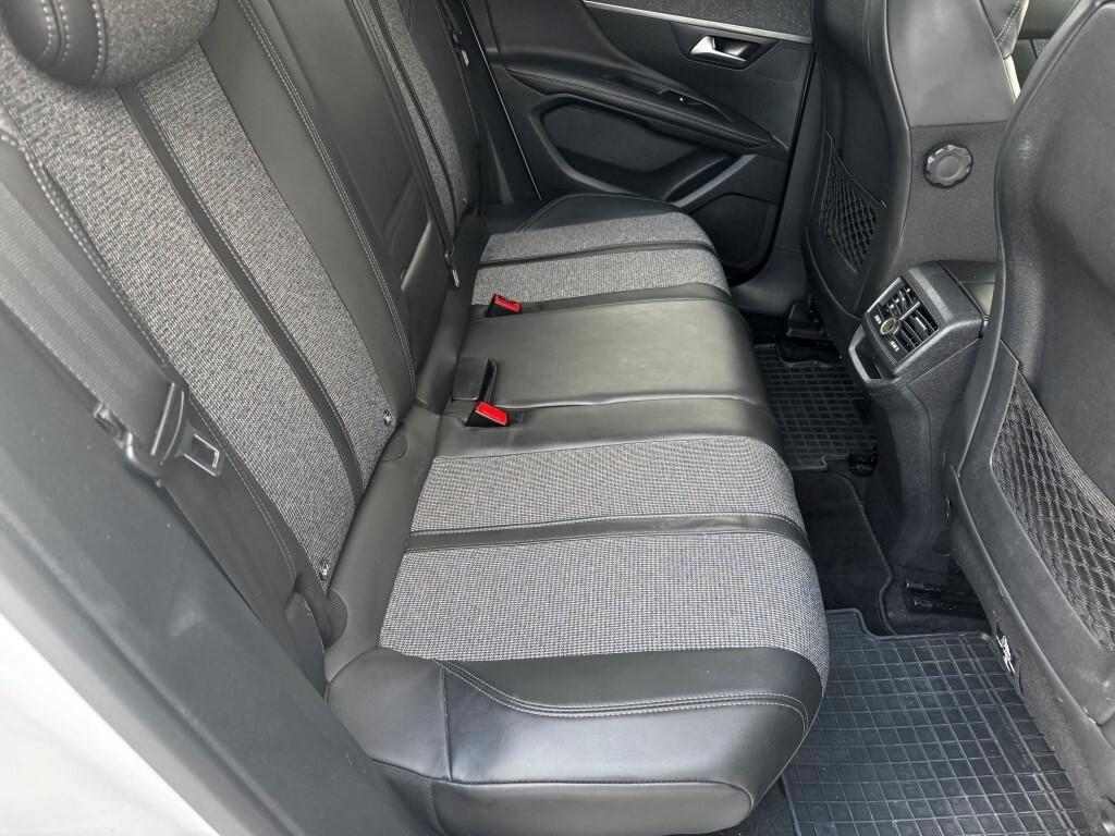 Peugeot 3008 1.5 Bluehdi Allure S&s 130cv Eat8