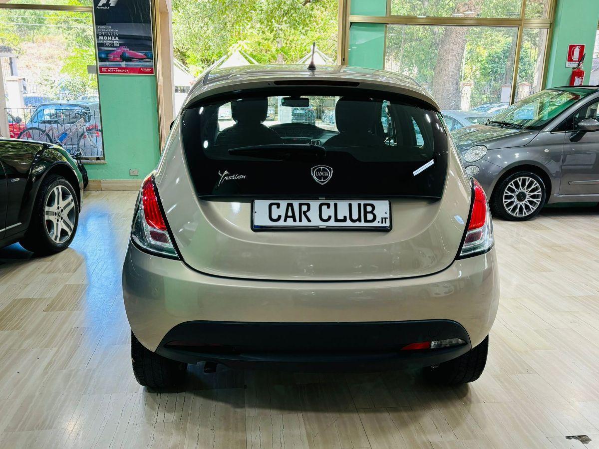 Lancia Ypsilon 0.9 T.Air 85 CV 5 p Metano Ecochic My'14