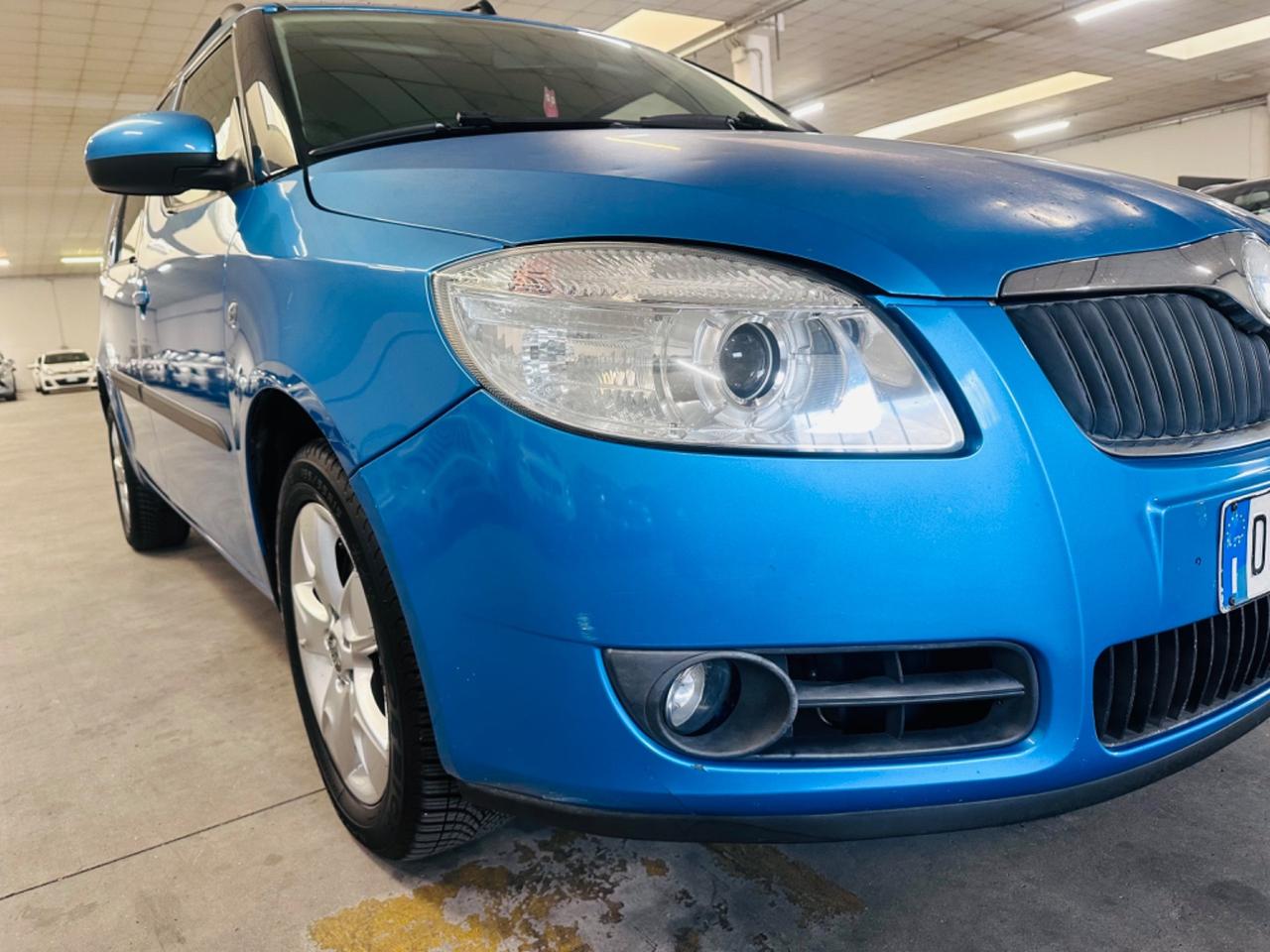 Skoda Roomster 1.6 16V tip. Comfort