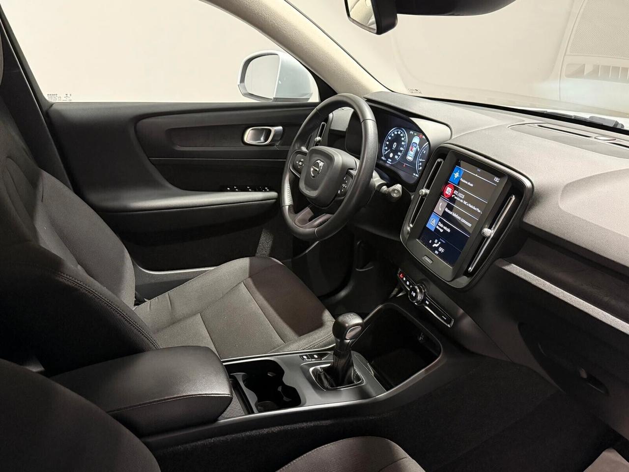 Volvo XC40 T2 Business