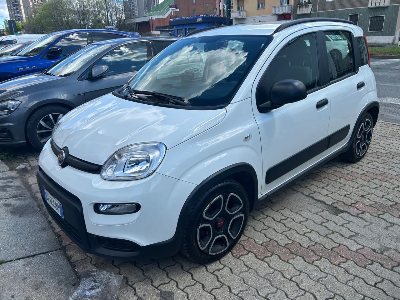 Fiat Panda 1.0 FireFly S&S Hybrid City Life nessun vincolo