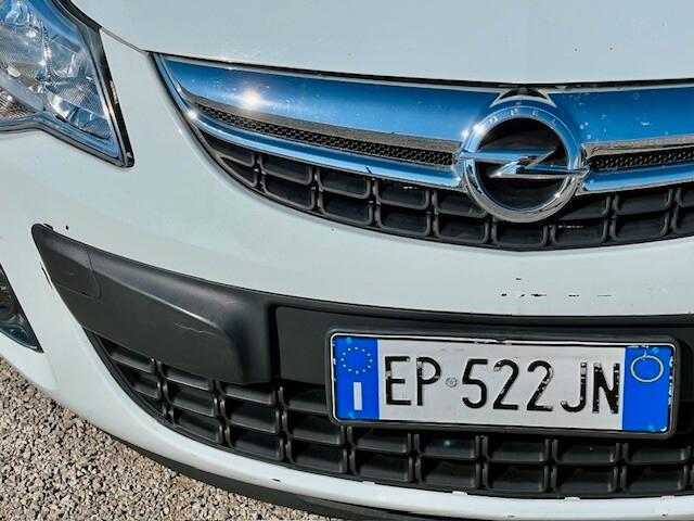 Opel Corsa 1.2 3 porte - 2013