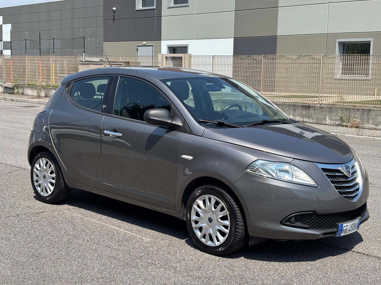 Lancia Ypsilon 1.2 69 CV GPL, VALIDO FINO AL 2036, UNI PRO