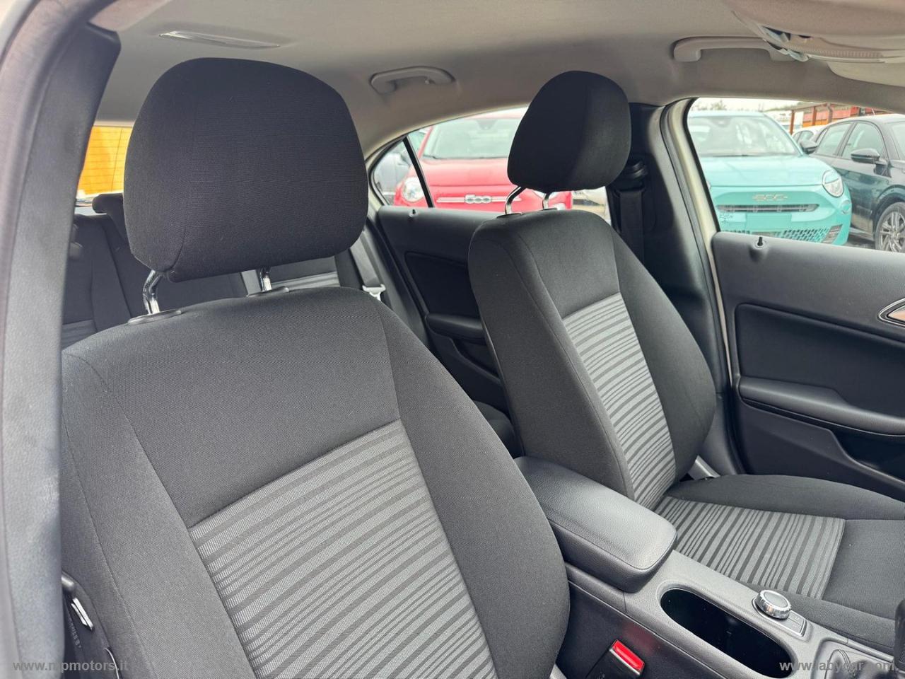 MERCEDES-BENZ A 180 EXECUTIVE 1.5 CDI 109CV