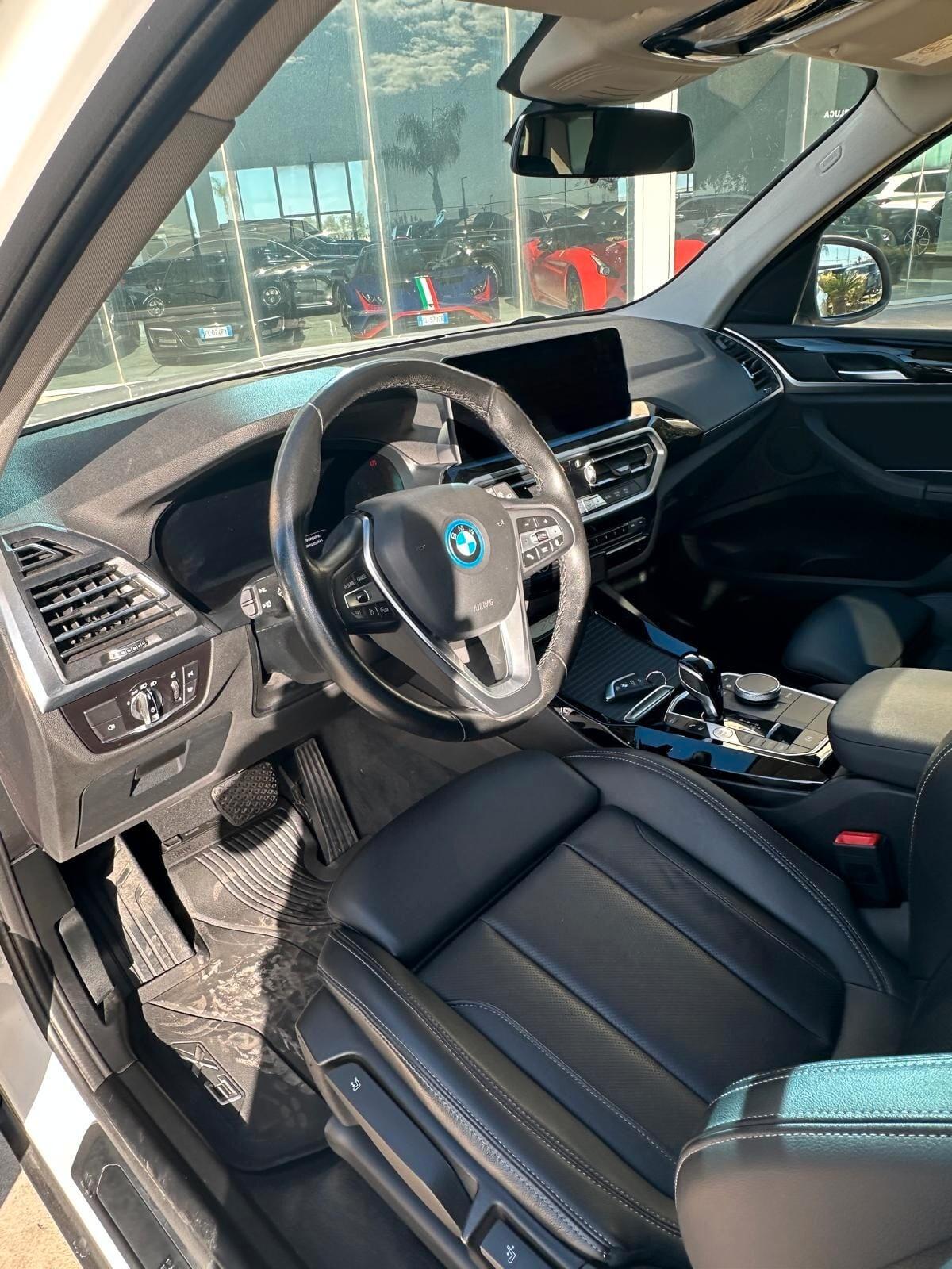 Bmw X3 xDrive30e possibilità noleggio no scoring