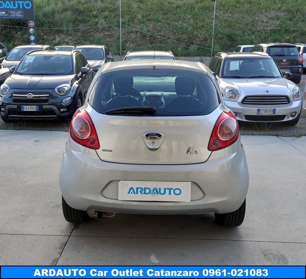 Ford Ka 1.2 Titanium 69 cv Neopatentati