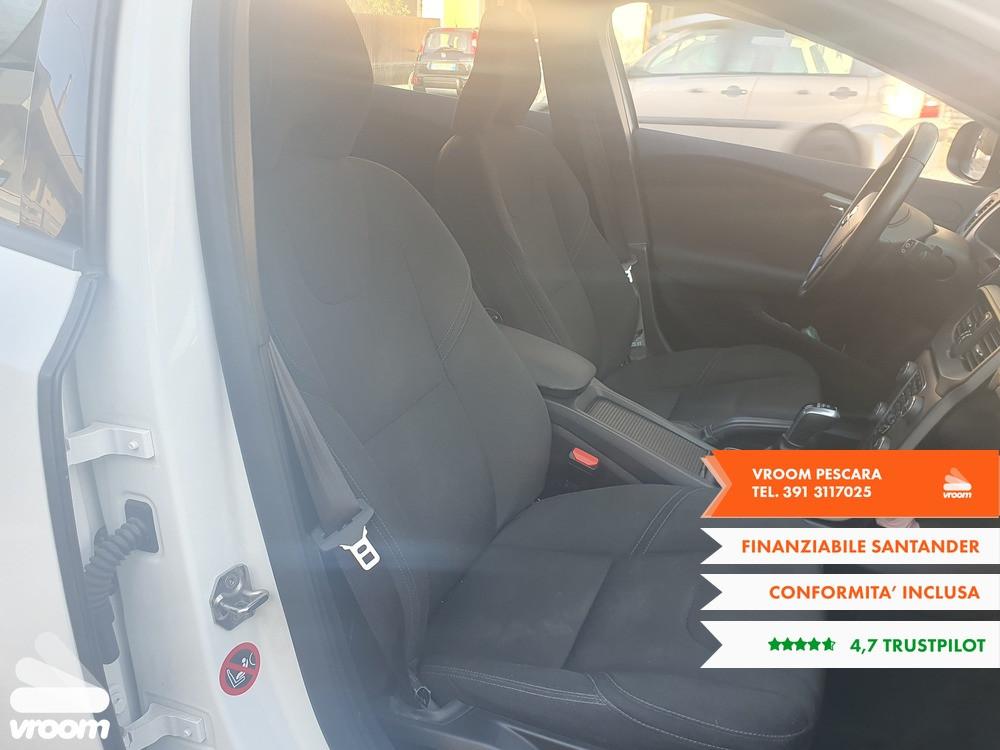 VOLVO V40 D2 Kinetic