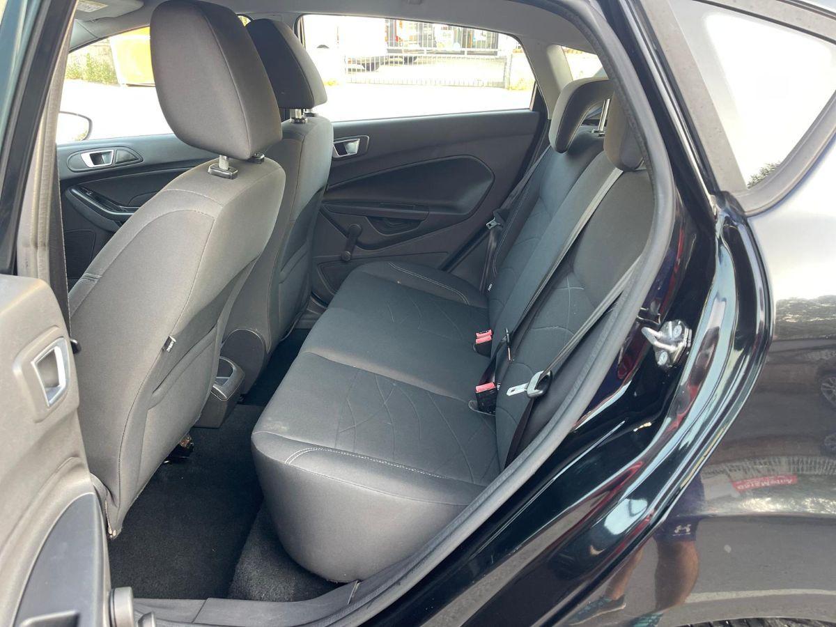 FORD - Fiesta - 1.2 82 CV 5p. Black & White Ed.