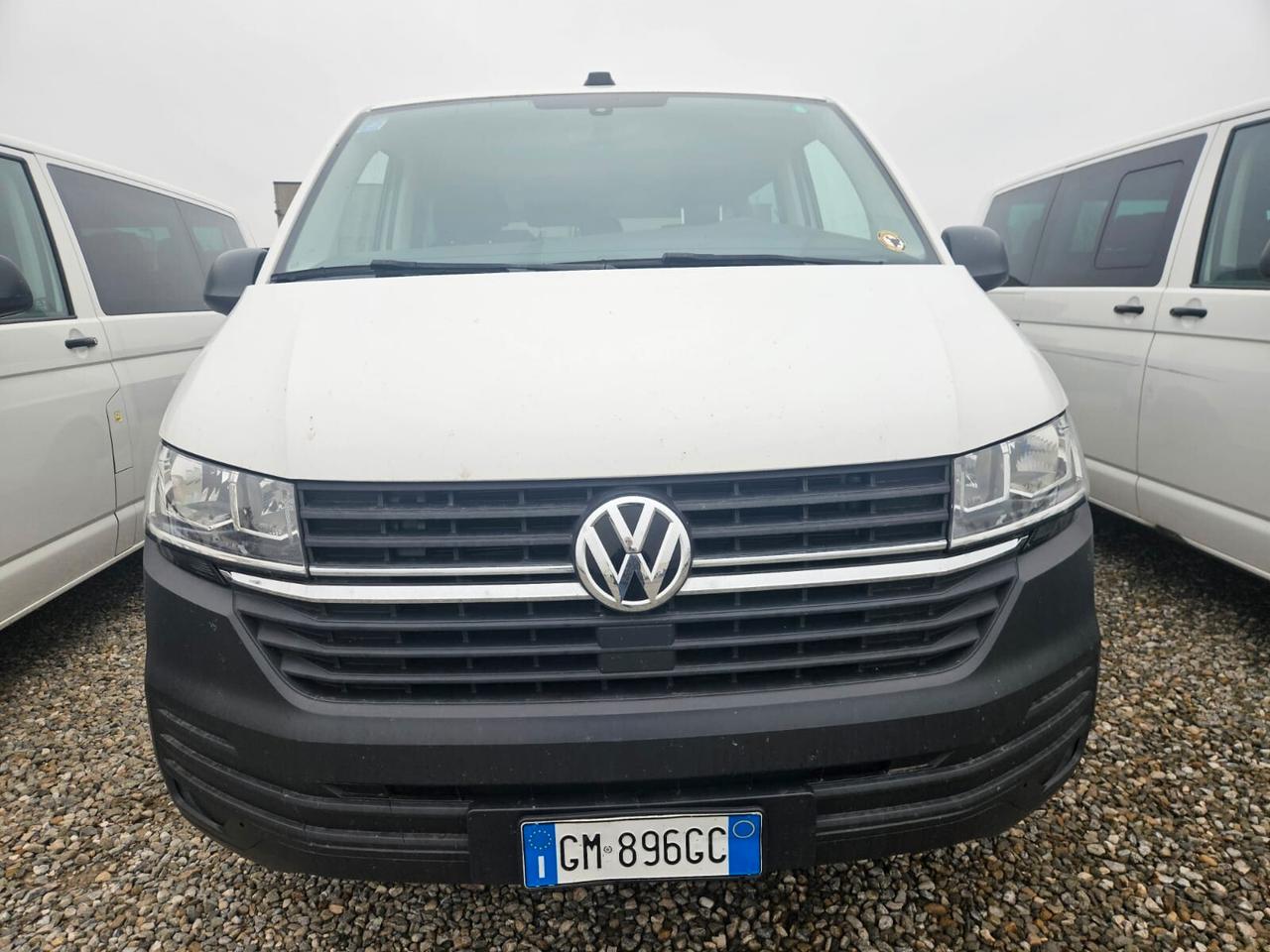 Volkswagen Caravelle 2.0 TDI 9P con IVA esposta