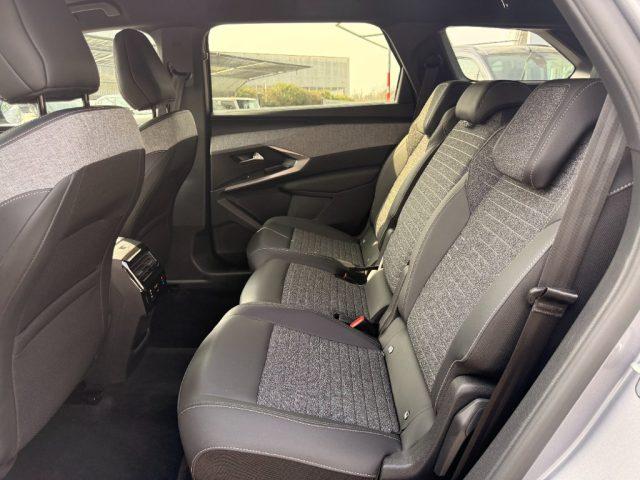 PEUGEOT 5008 Hybrid 145 e-DCS6 Allure 7P