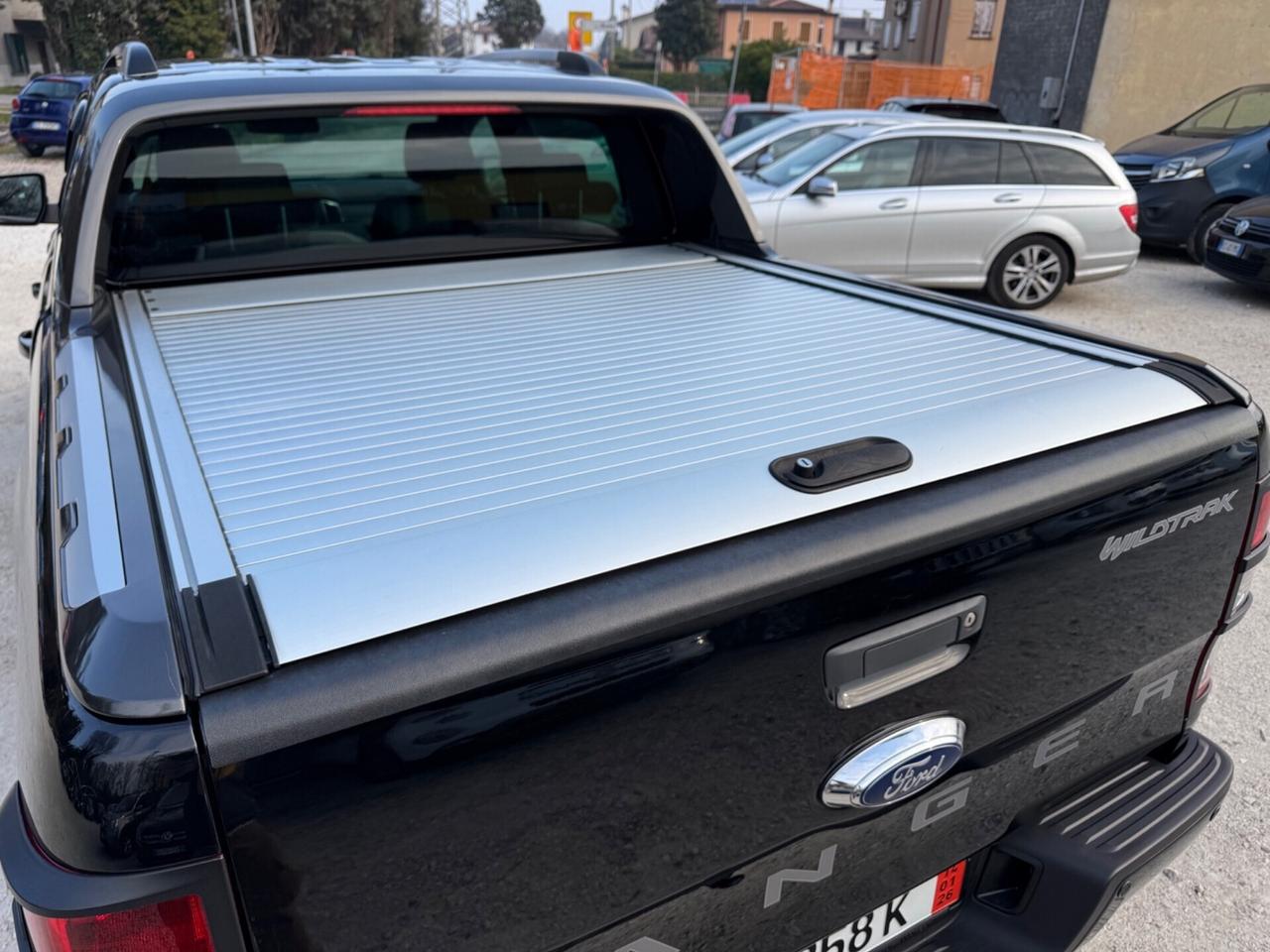 Ford Ranger 3.2 TDCi DC Wildtrak SHADOW BLACK