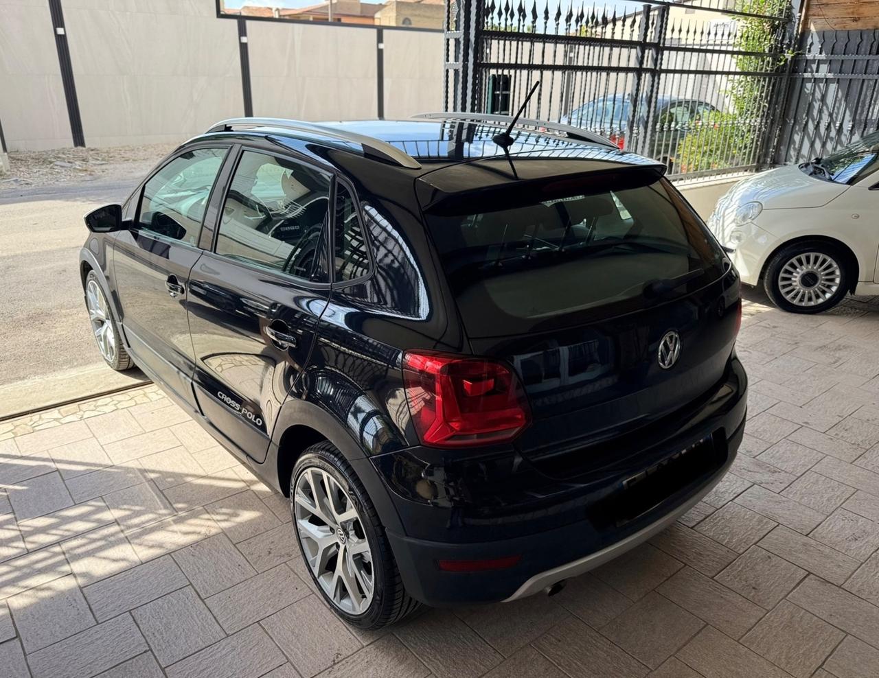 Volkswagen Polo Cross 1.4 TDI DSG BlueMotion Technology