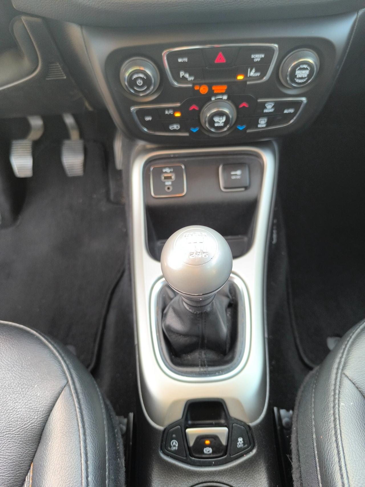 JEEP COMPASS BUSINESS 1.6 DIESEL 120cv LED/NAVI/SENS.POST