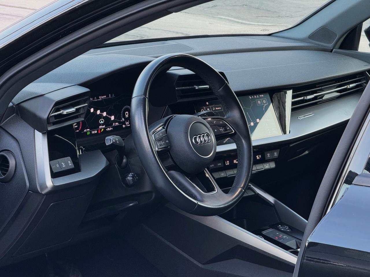 Audi A3 Sportback 35 TDI S-tronic 150CV S line MATRIX