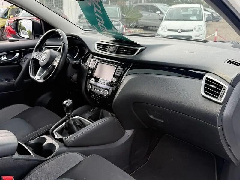 Nissan Qashqai 1.3 DIG-T 140 CV N-Connecta