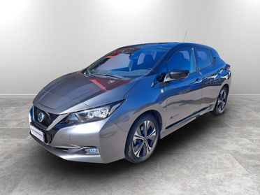 NISSAN LEAF 40KWH TEKNA