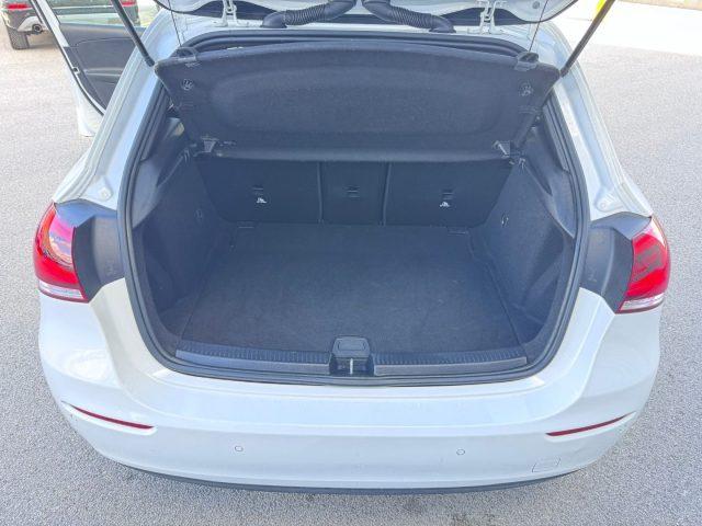 MERCEDES-BENZ A 180 d Automatica PREMIUM SPORT, TELECAMERA OK NEOPATEN