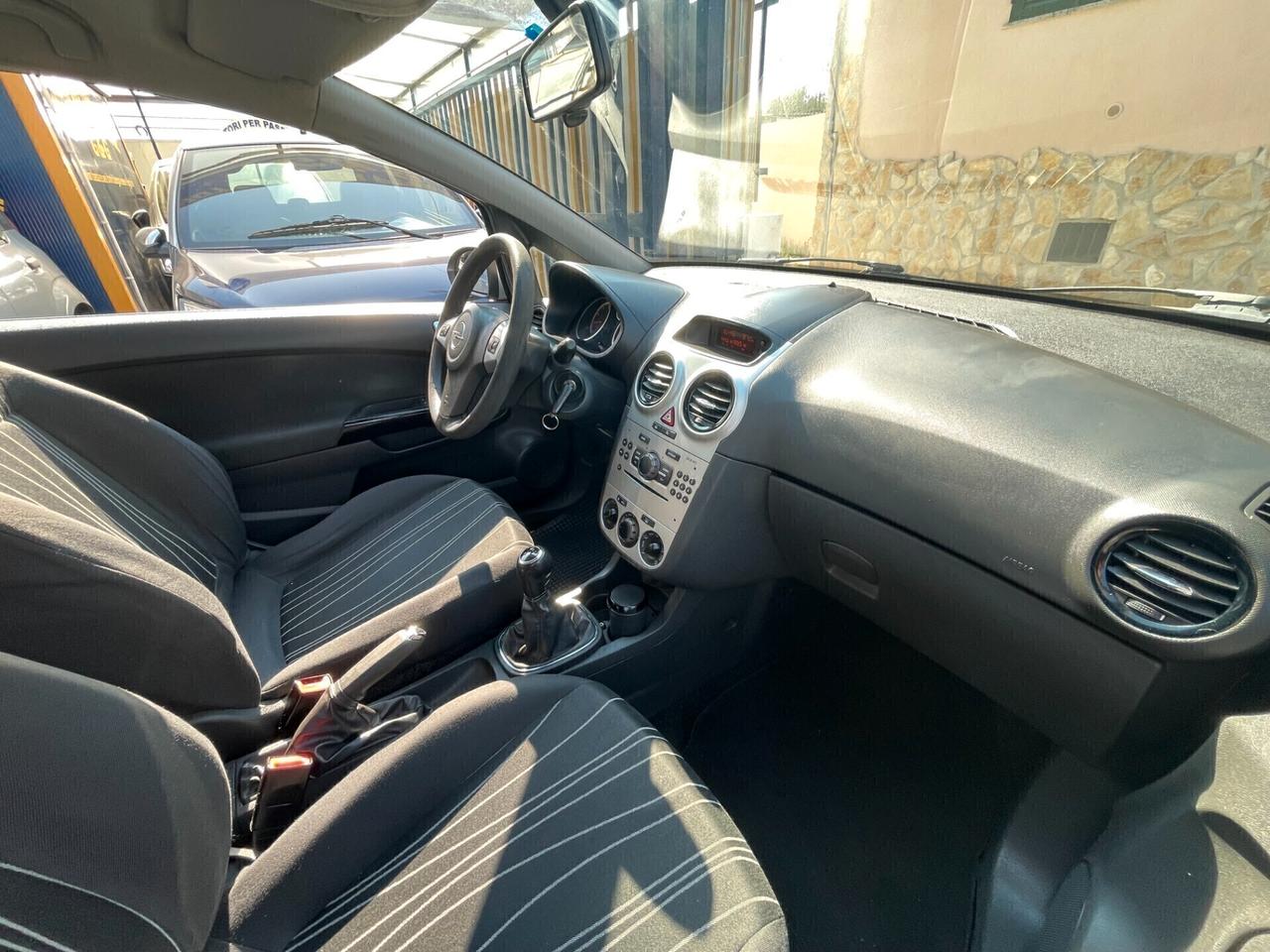 Opel Corsa 1.0 12V 3 porte Club